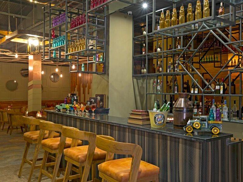 รีเจนตา เซ็นทรัล คาสเซีย ซิรักปุระ จันทิครห์ Hotel Zirakpur ภายนอก รูปภาพ